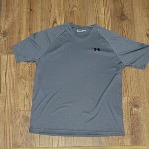 Under Armour Men's Gray T-Shirt